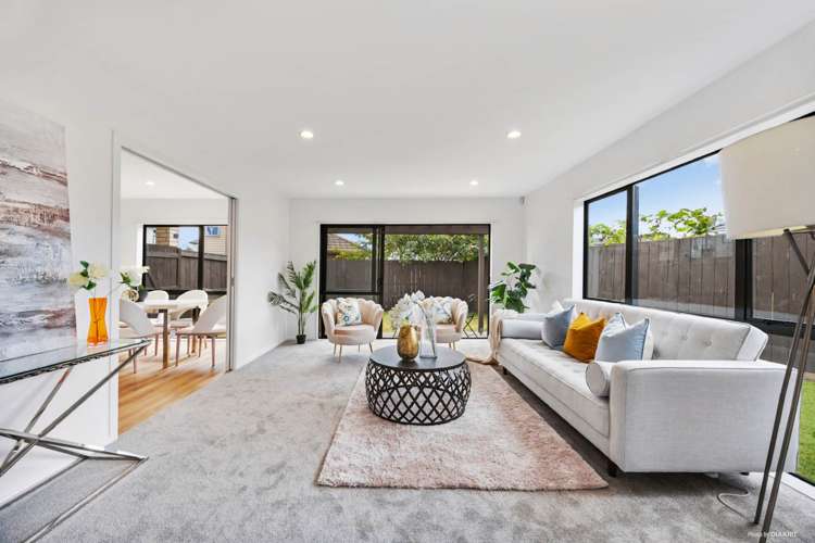 5 Bordeaux Parade Te Atatu South_4