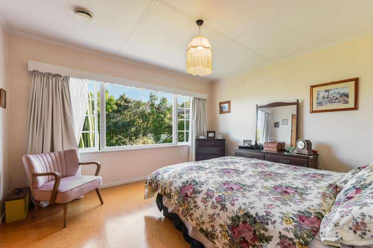 11 Kipling Crescent Stoke_14