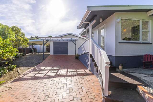 179 Raumati Road Raumati Beach_1