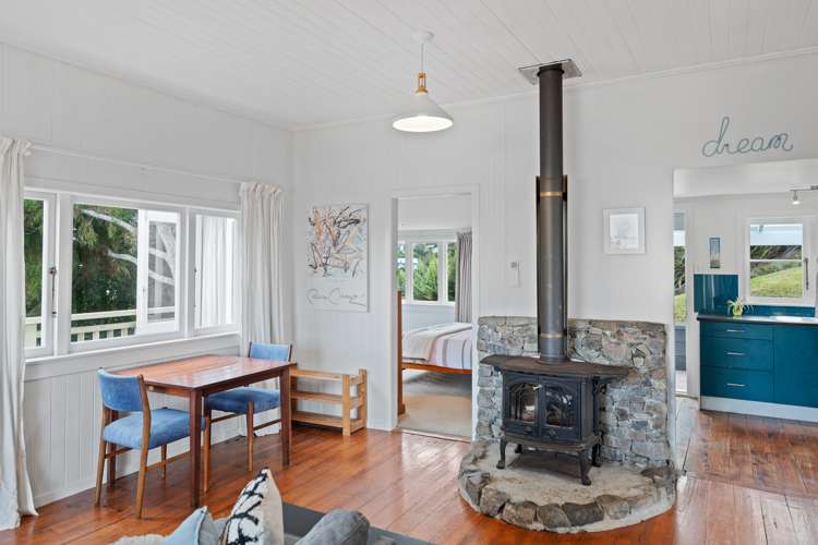 10 Park Road Surfdale_17