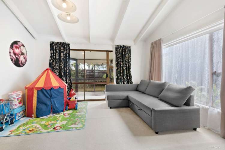 3/9 Patuone Avenue Devonport_3