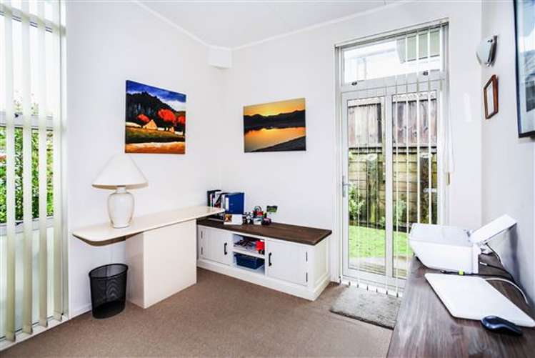 4 Merlot Lane Pukekohe_10