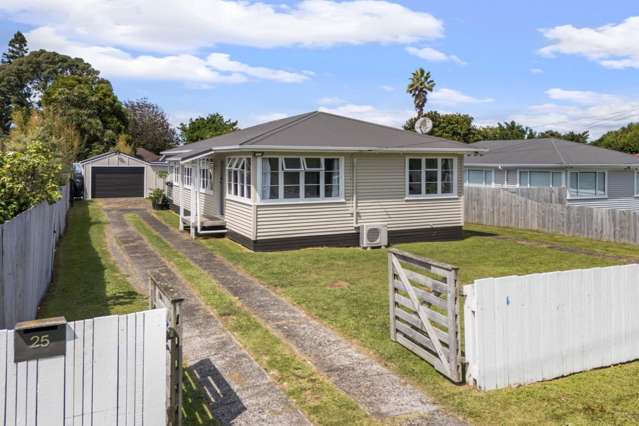 Classic Waihi Charm with Room to Grow