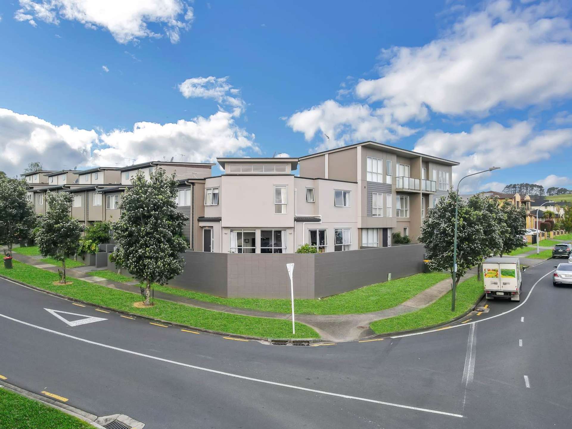 3/1 Gracechurch Drive Flat Bush_0