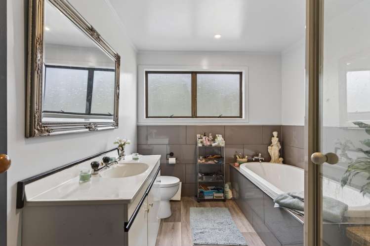 63 Porter Road Paparoa_3