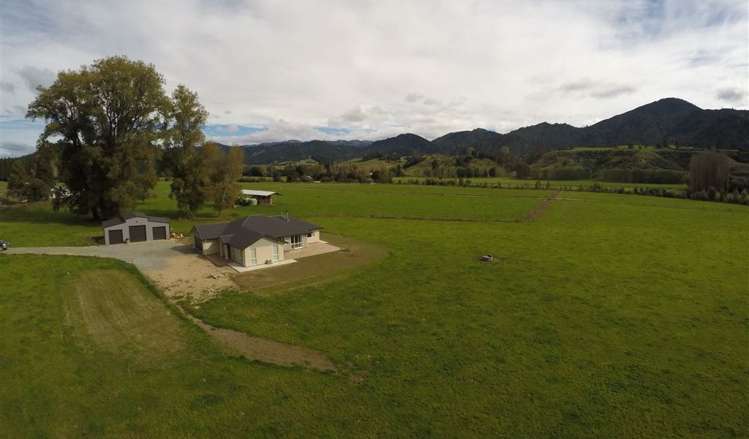 414 Sherry River Road Tapawera_17