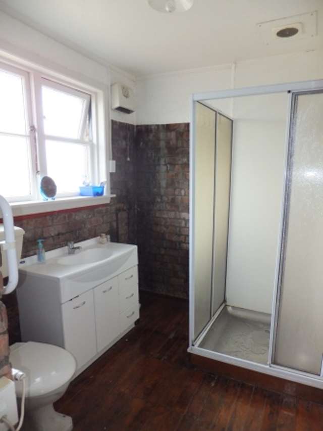 19 Bateman Avenue Bryndwr_4