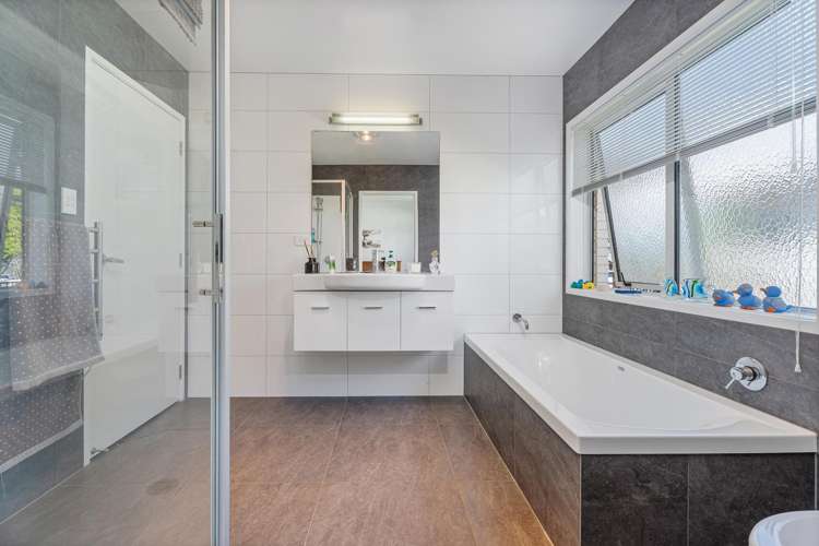 16 Leeward Drive Whitianga_25