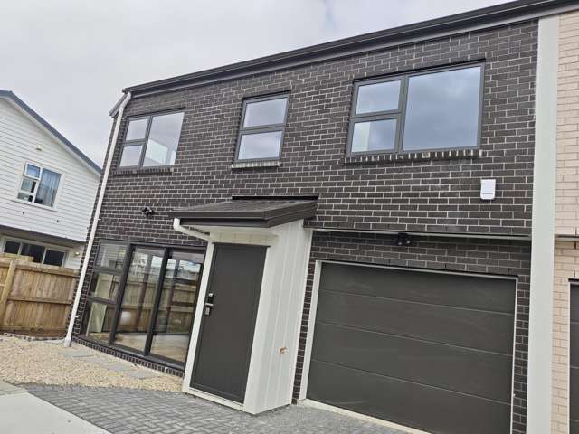 Brand new 3 bedroom Gem in Pakuranga