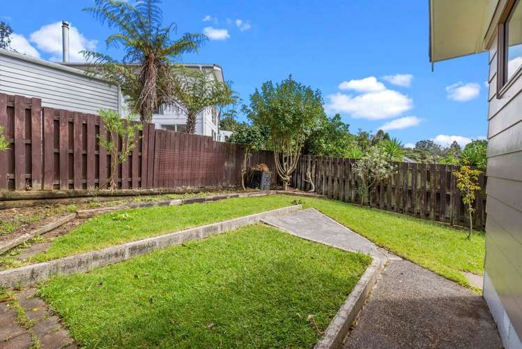 14 Stallard Place Glen Eden_16