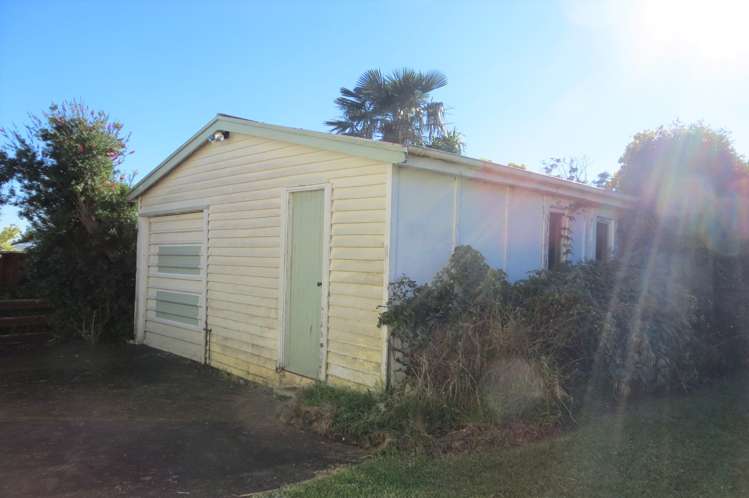 8 Carlyle Street Te Aroha_16