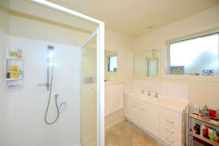 102 Lowry Avenue Redwood_7