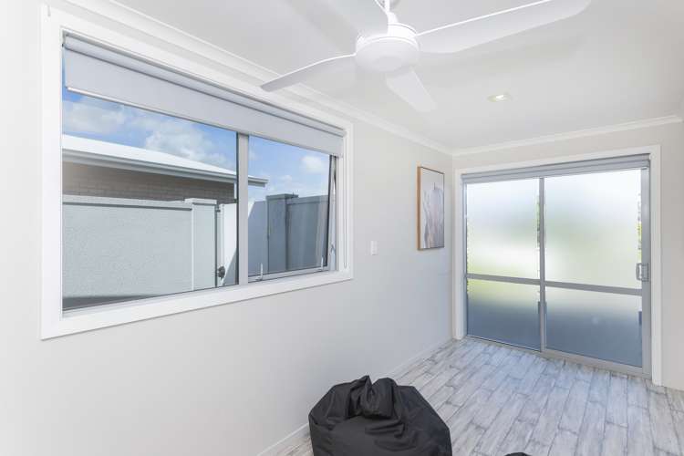 2 Fisher Place Lytton West_19