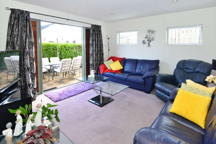 202 Alec Craig Way Gulf Harbour_8