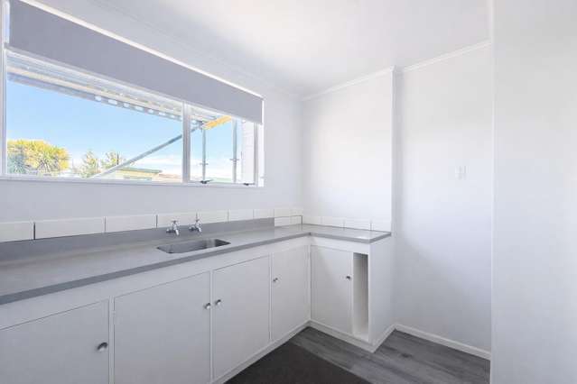  1/46 Awamutu Grove Waiwhetu_4