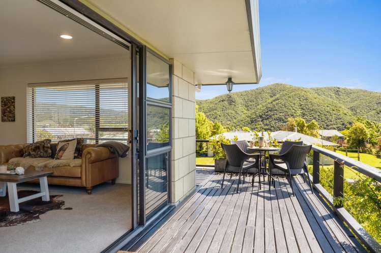 108 Moana View Road Waikawa Bay_22