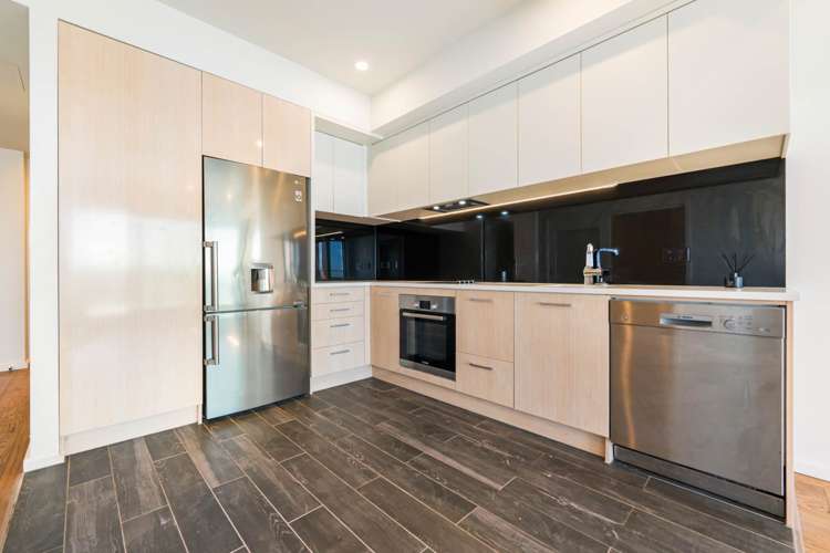 1502/70 Anzac Avenue City Centre_17