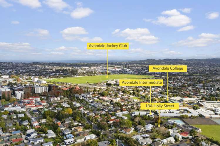 A/18A Holly Street Avondale_16