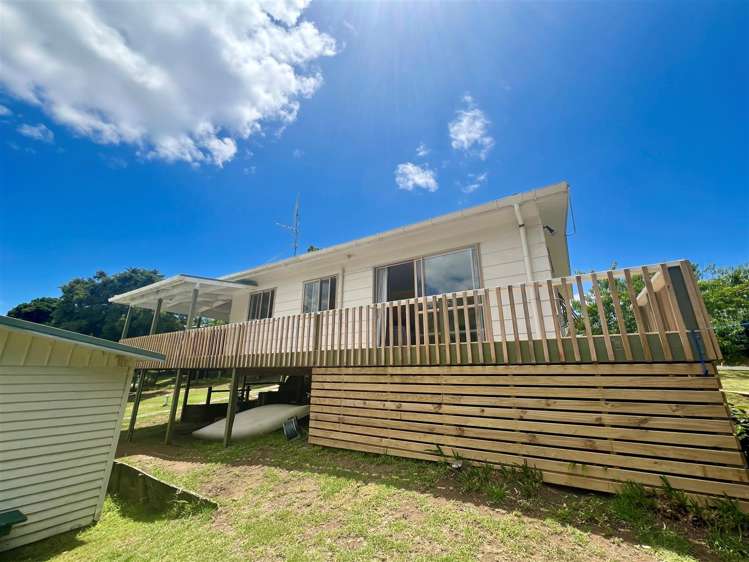 730 Whangaruru North Road Oakura Coast_0