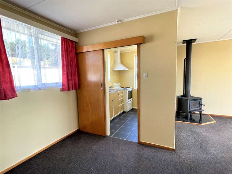 44a-B Needles Street Kaitangata_11