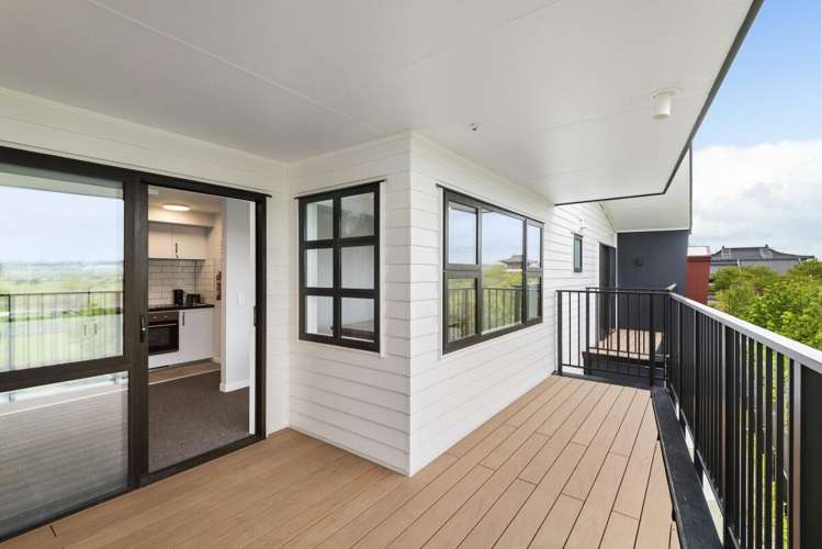 169 Chapel Road Flat Bush_12