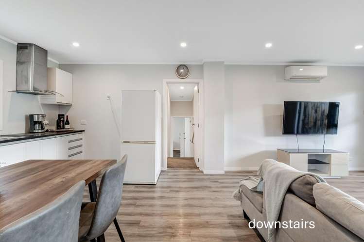 1/2 Pavola Grove Glenfield_18