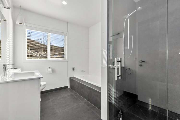 4 Warbler Lane Albert Town_20