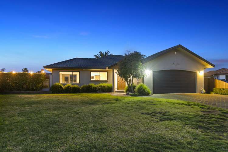 3 Lamia Grove Papamoa_12
