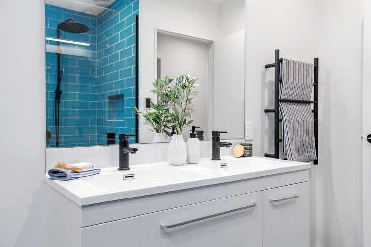 15 Forest Place Lynmore_15