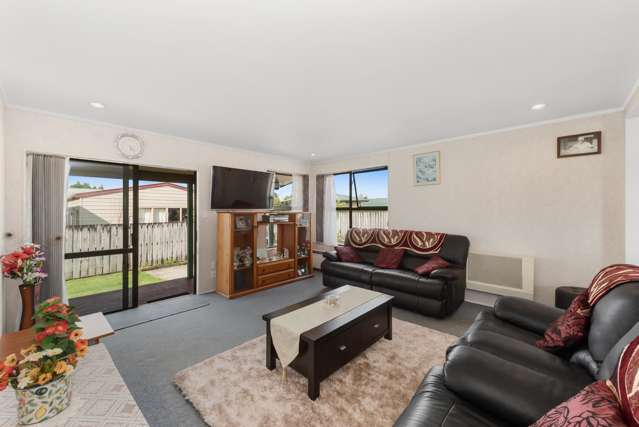 20 Rachel Place Dinsdale_1