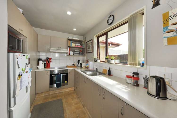 10/295 Pages Road Wainoni_7