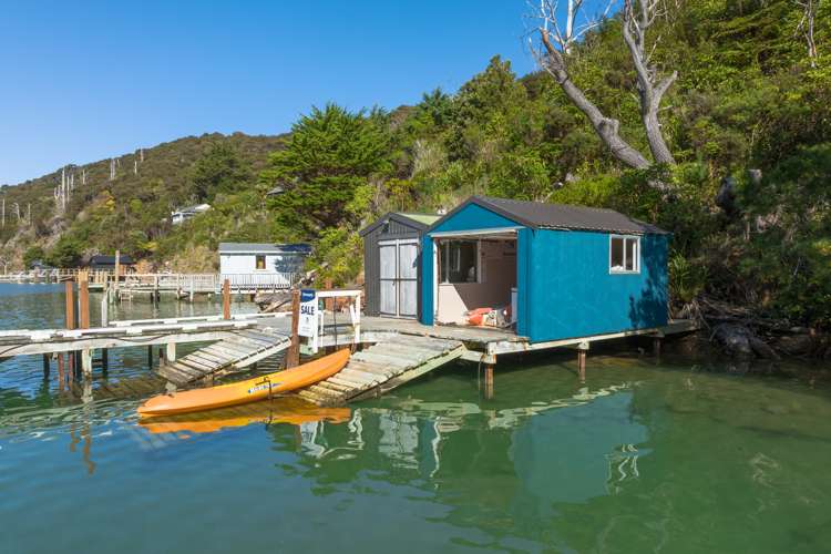 2 and 11 Bay of Many Coves Marlborough Sounds_23