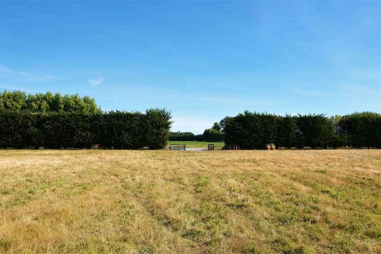 36 Andrews Road Lincoln_40