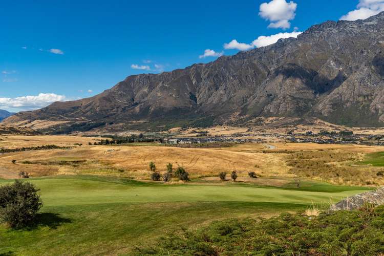 3 Water Race Lane Jacks Point_8