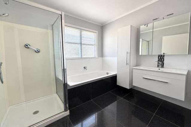 11 Lynmore Drive Hillpark_2