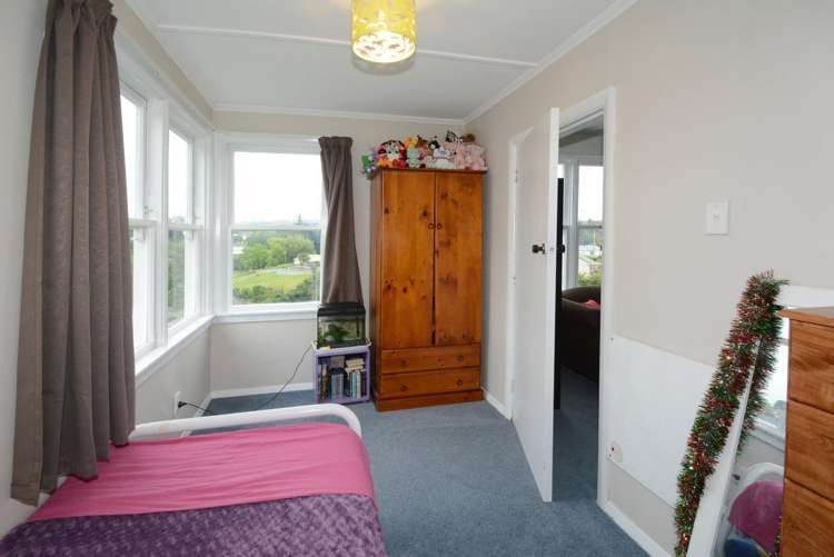 3 Panmure Avenue Calton Hill_14