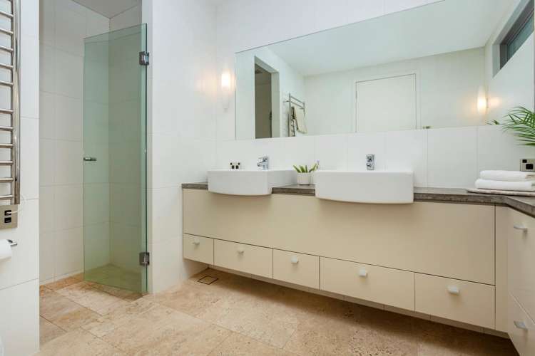 15 Lake View Road Takapuna_33