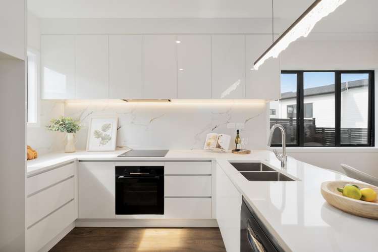 2 Whiteywood Street Westgate_4