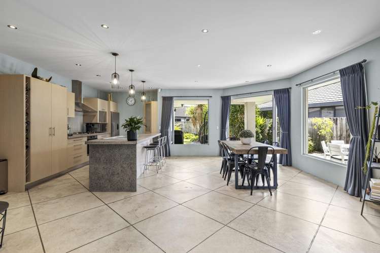 18 St James Drive Huntington_2