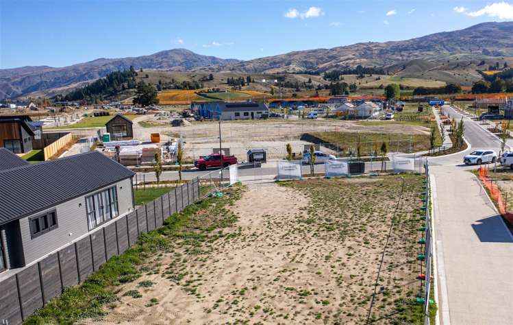 5 Magnum Drive Cromwell_9