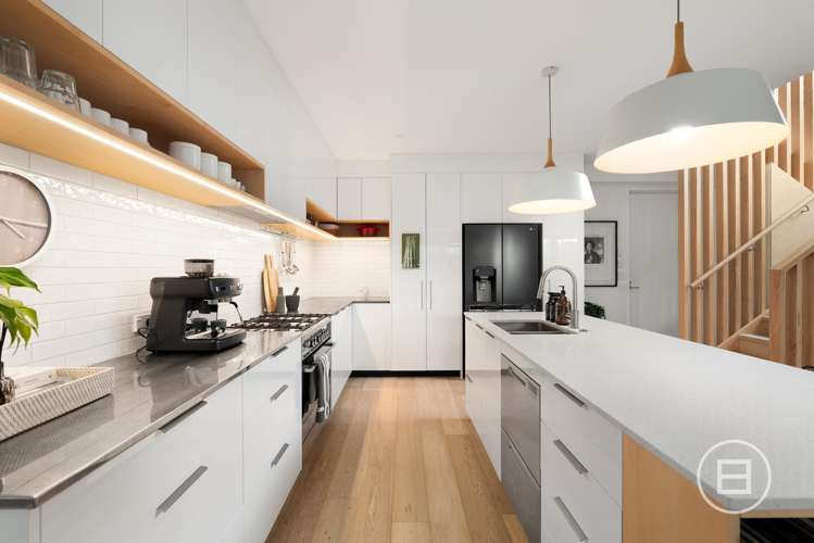 1/35 Surrey Crescent_3