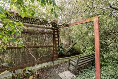 37A Douglas Road_4