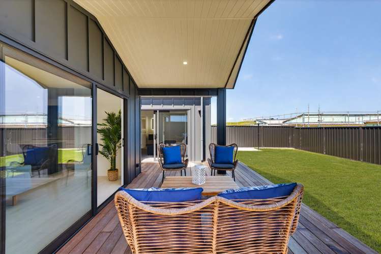 14 Annie Aranui Drive Poraiti_38