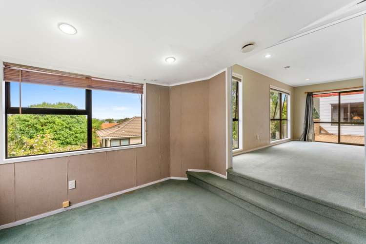 20 Pallister Drive Hillsborough_11