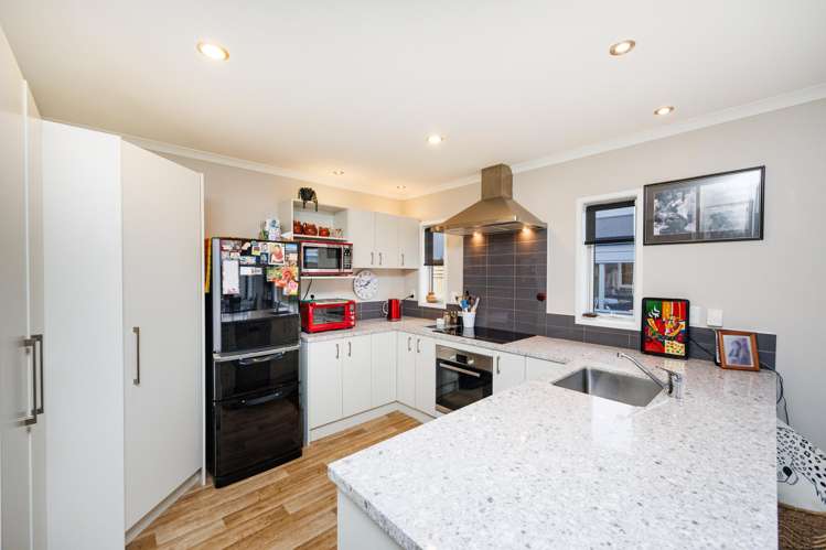 2 Isipho Court Feilding_10