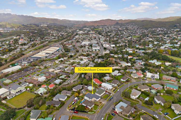 50 Davidson Crescent Tawa_29