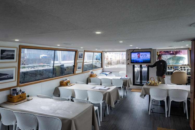 Wahinemoe - Raglan Boat Charters, Raglan_14