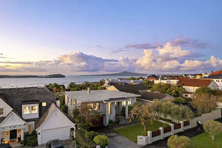 11 Tuhaere Street, Orakei, Auckland