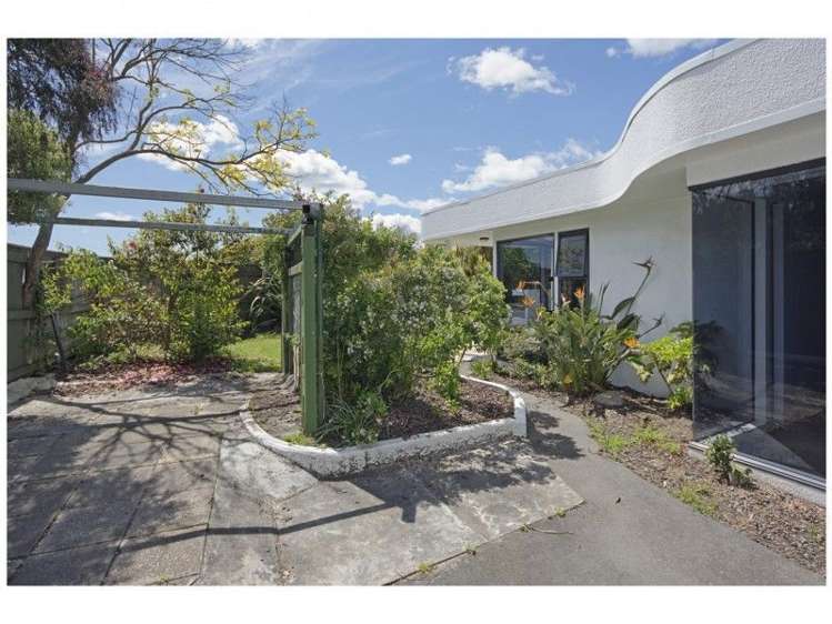 2 Masefield Street Stoke_23