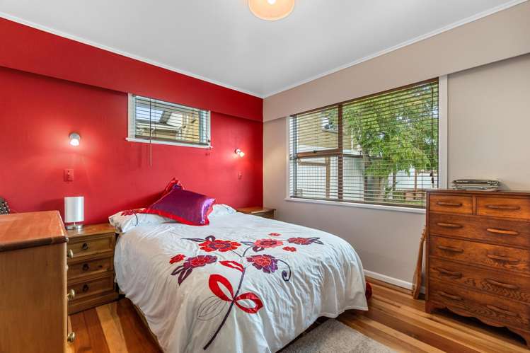 110 Russell Road Huntly_12